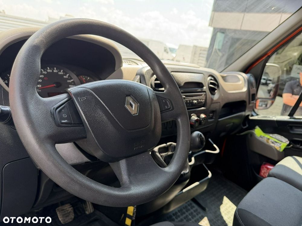Renault Master - 9