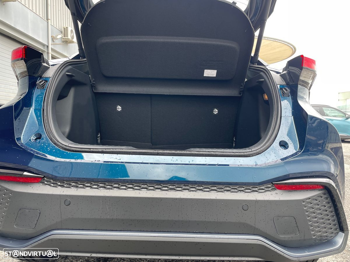 Toyota C-HR - 10