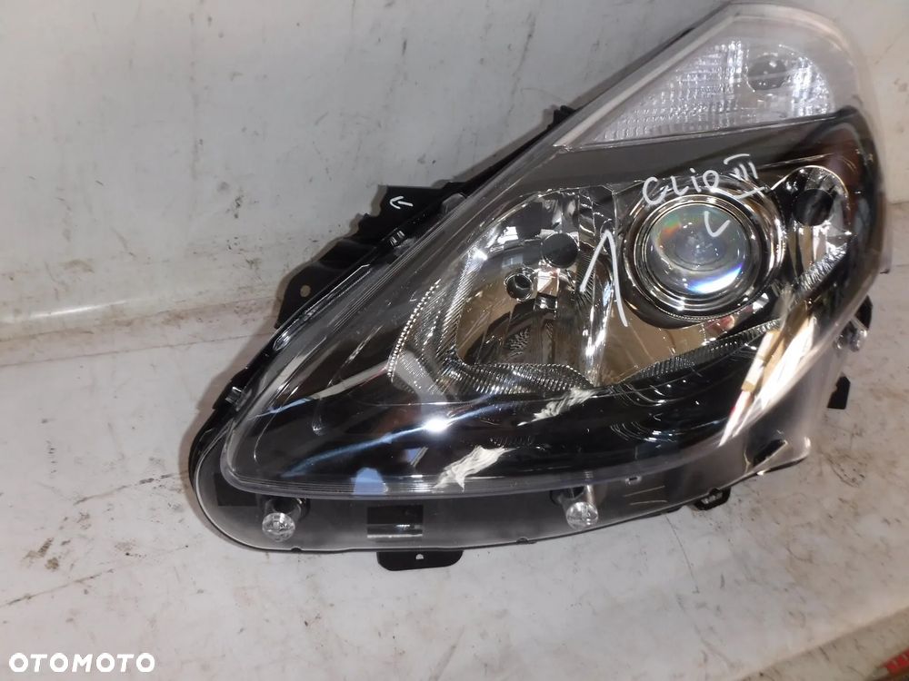 renault clio iii 3 lift lampa przód lewa nowa przednia z uszk - 7