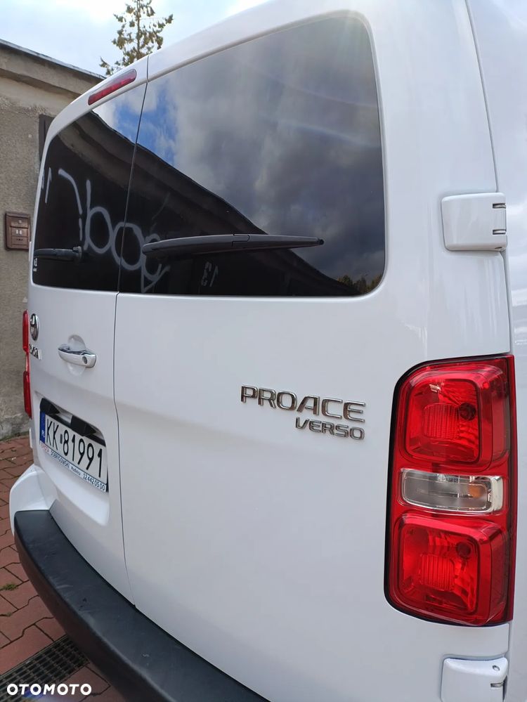 Toyota ProAce Kombi 2.0 D-4D Long 2,8t - 7