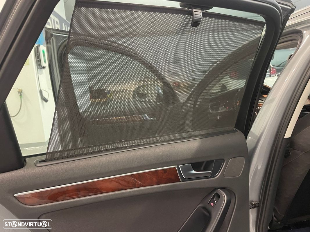 Audi A4 Avant 2.0 TDI exclusive - 26