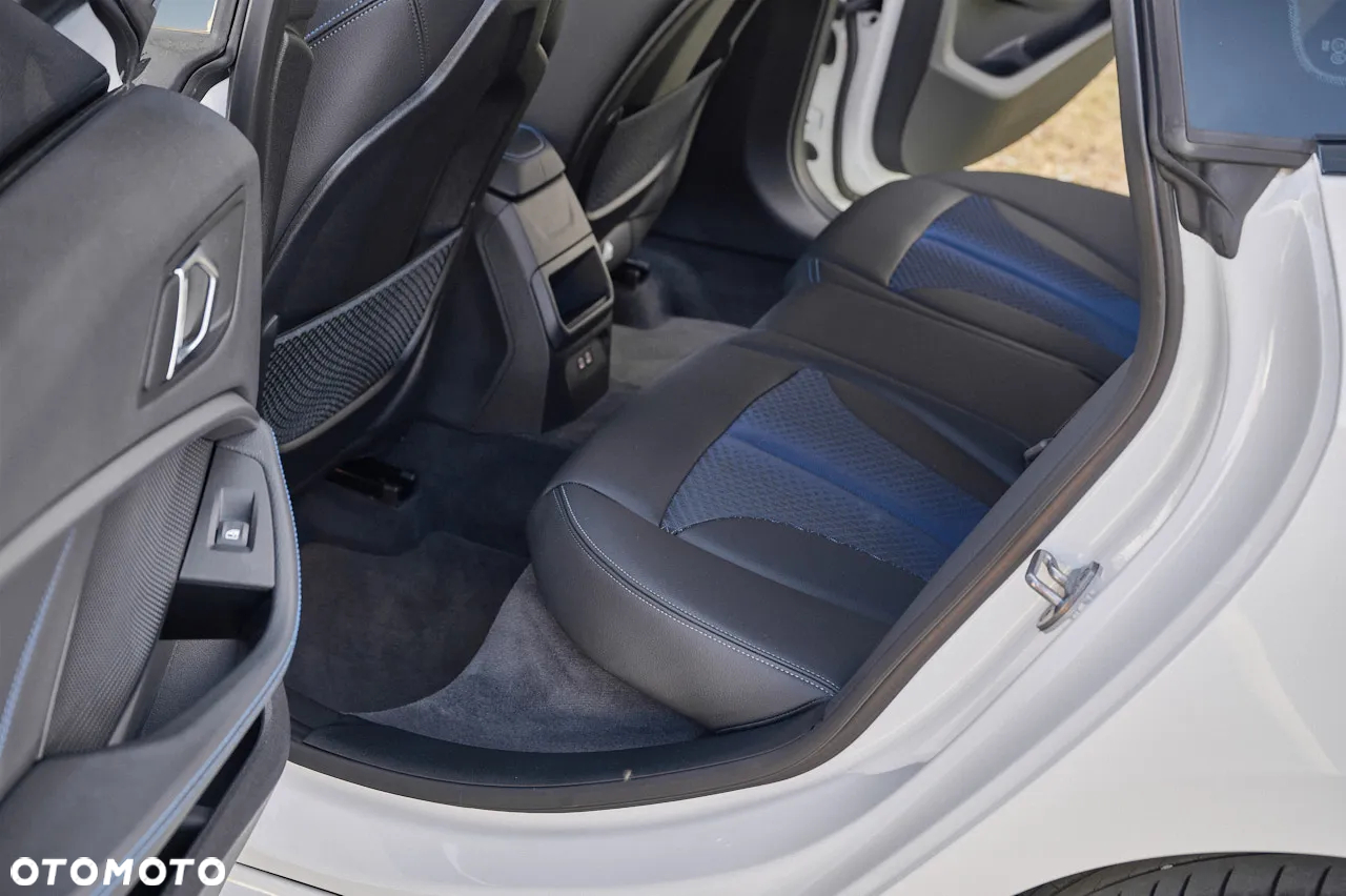 BMW Seria 2 220i M Sport - 15