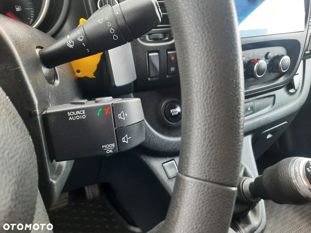 Renault Trafic Brygadówka - 11