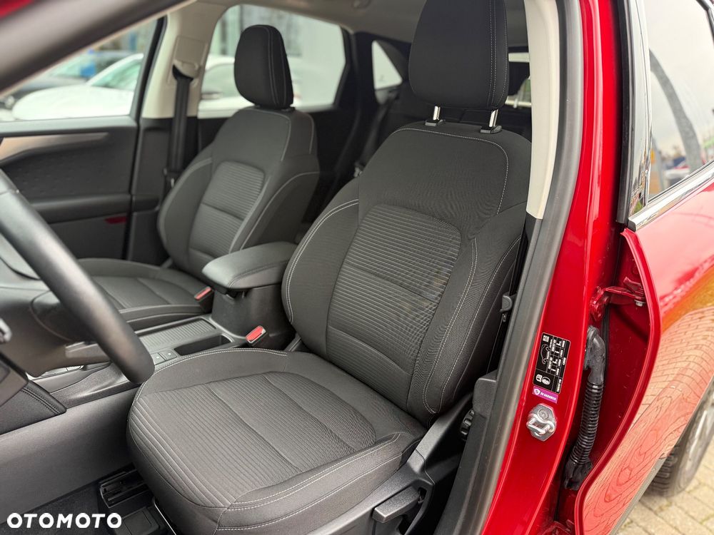 Ford Kuga 1.5 EcoBoost TITANIUM - 10