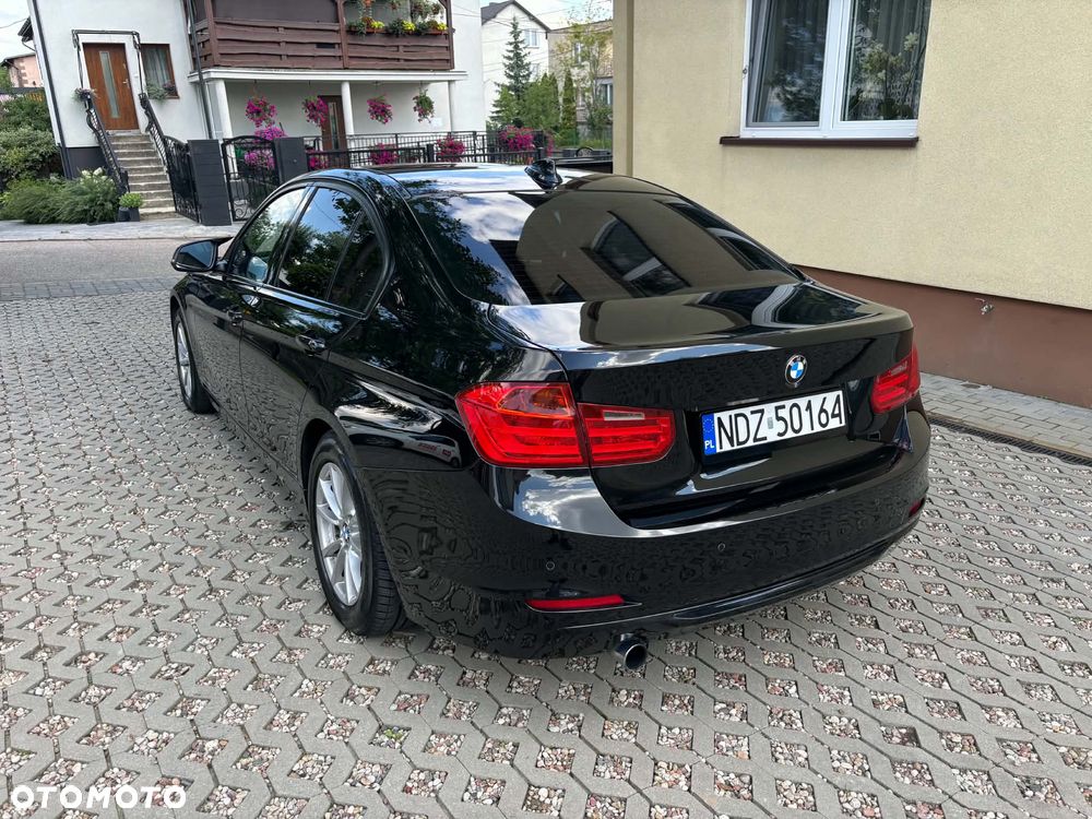 BMW Seria 3 - 4