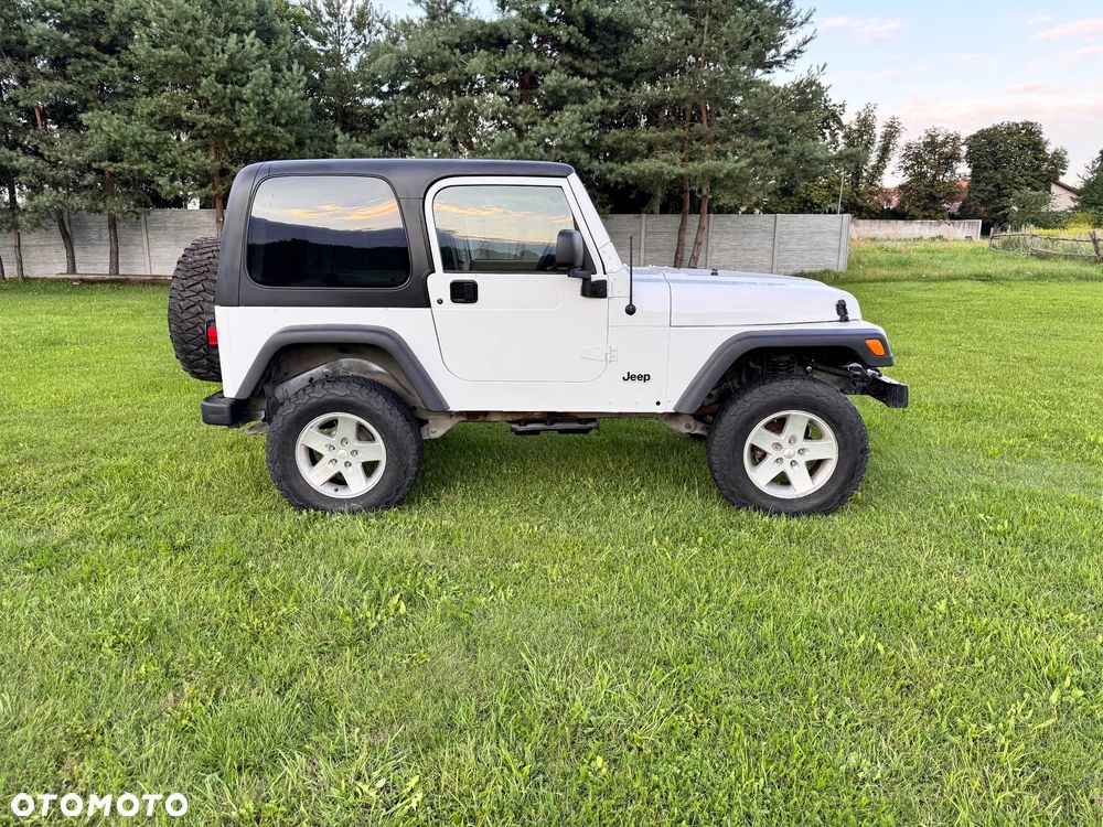 Jeep Wrangler 4.0 Sport - 9