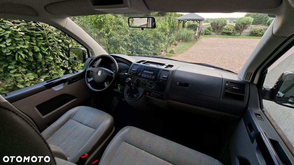 Volkswagen Caravelle L1 Trendline - 17