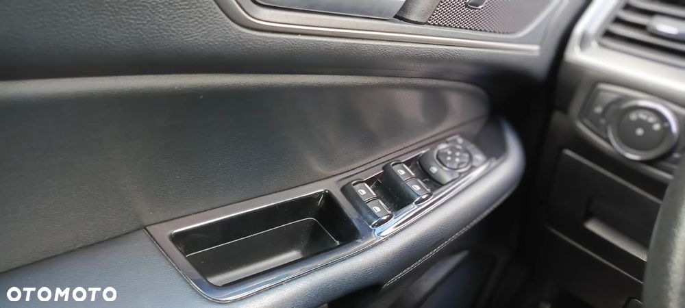 Ford Edge - 24