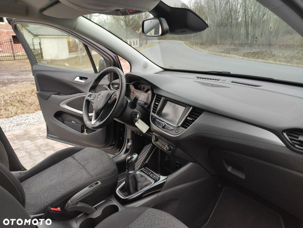 Opel Crossland X - 29