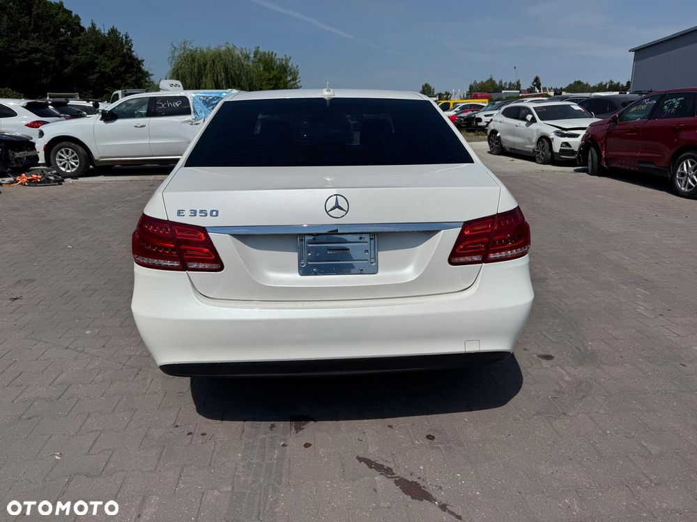 Mercedes-Benz Klasa E - 8