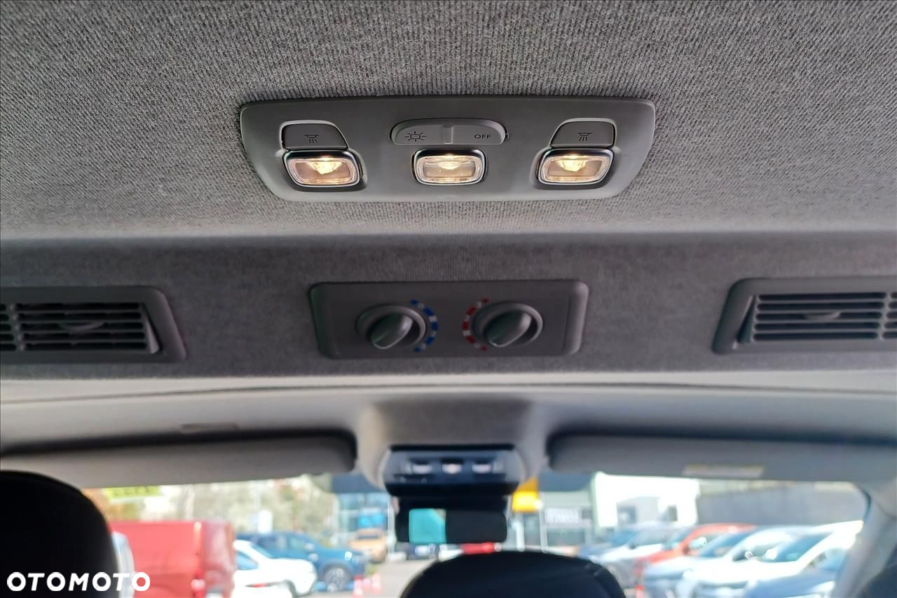 Renault Trafic - 14