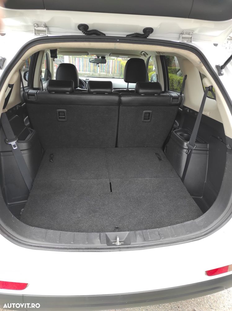 Mitsubishi Outlander 2.2 DI-D 2WD Invite - 17