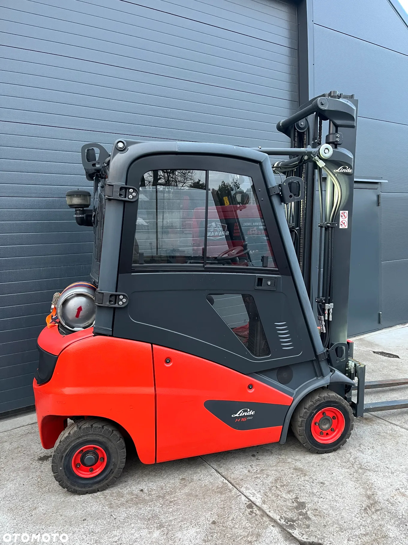 Linde H16-T Gaz LPG, Pełna kabina, Przesuw boczny, maszt Standard - 3