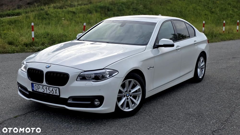 BMW Seria 5 528i Sport-Aut - 1