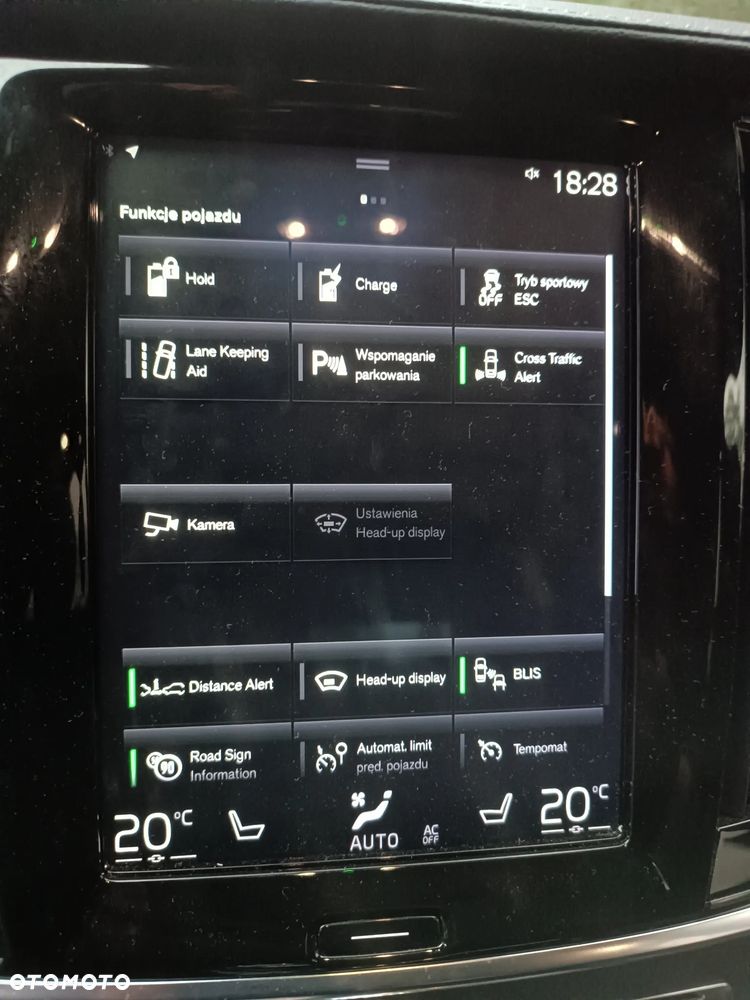 Volvo V90 - 24