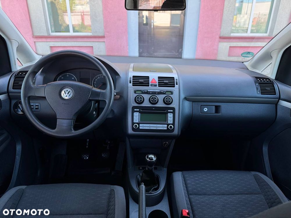 Volkswagen Touran 1.9 TDI Highline - 24