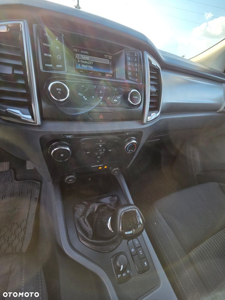 Ford Ranger Extra XLT - 10