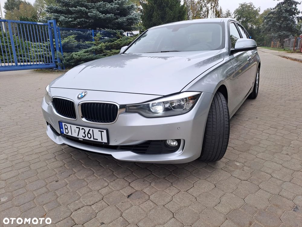 BMW 320I