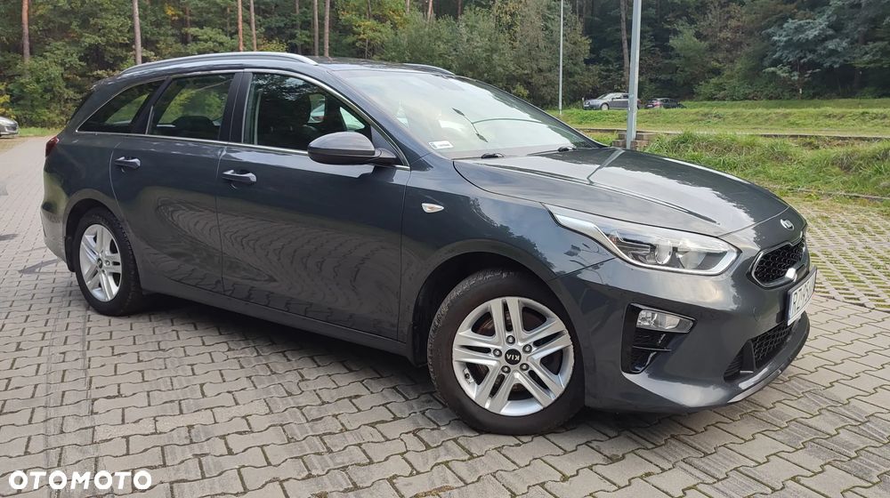 Kia Ceed 1.6 CRDi SCR M - 8