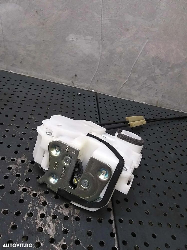 Broasca usa dreapta fata mitsubishi asx - 2