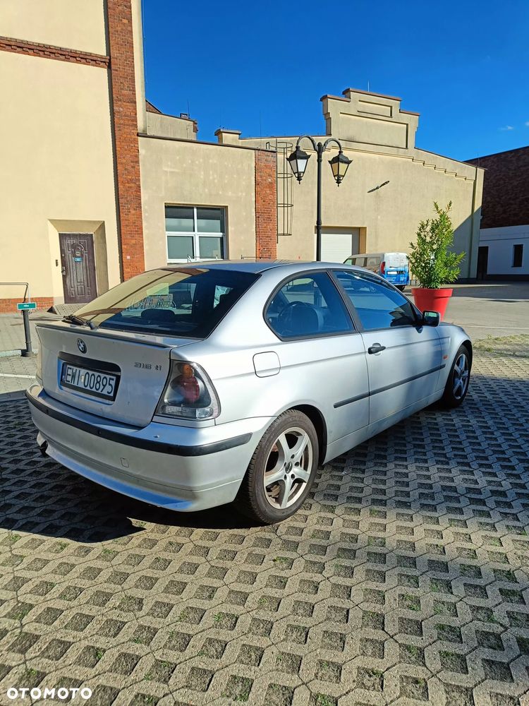 BMW Seria 3 316ti - 4