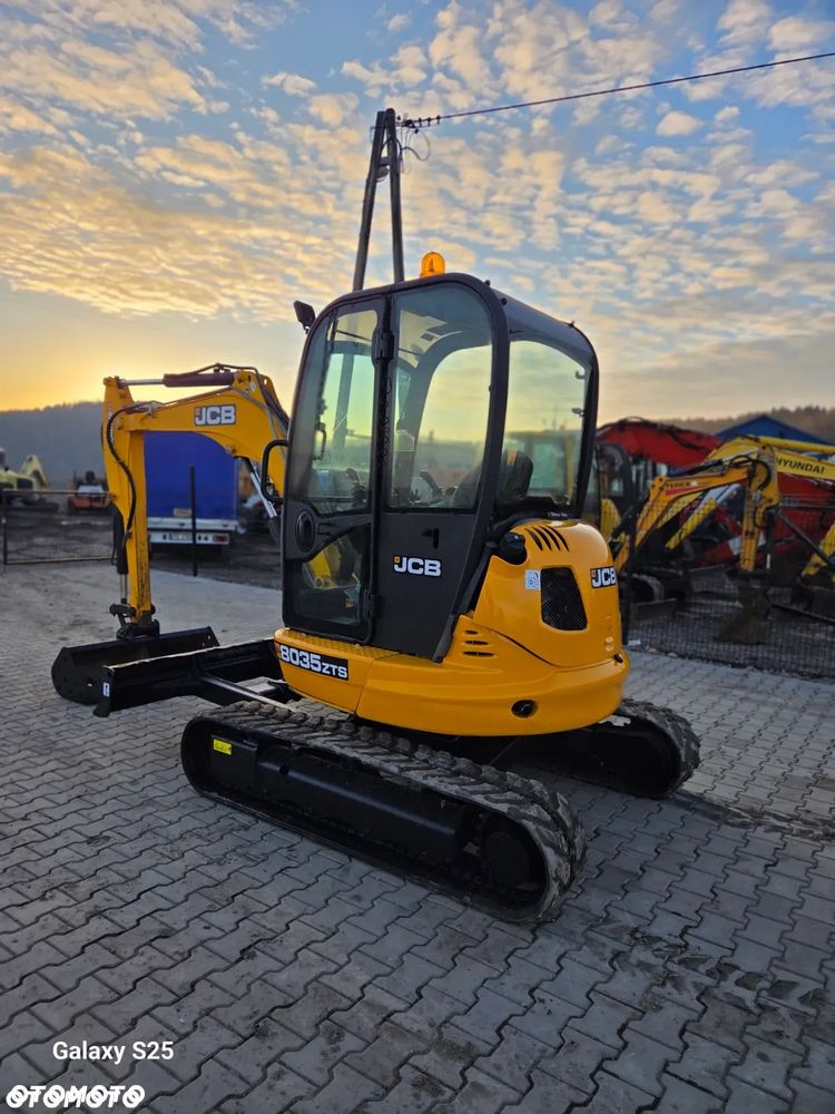 JCB 8035 - 1