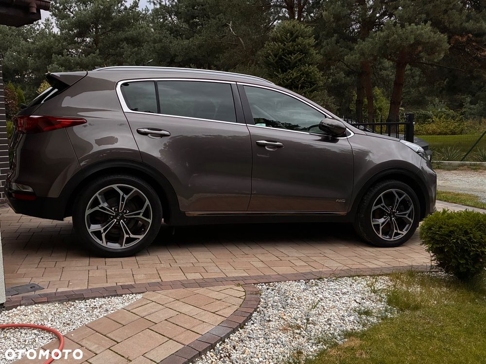 Kia Sportage 2.0 CRDI AWD Eco-Dynamics+ (48V M-H) GT LINE - 3