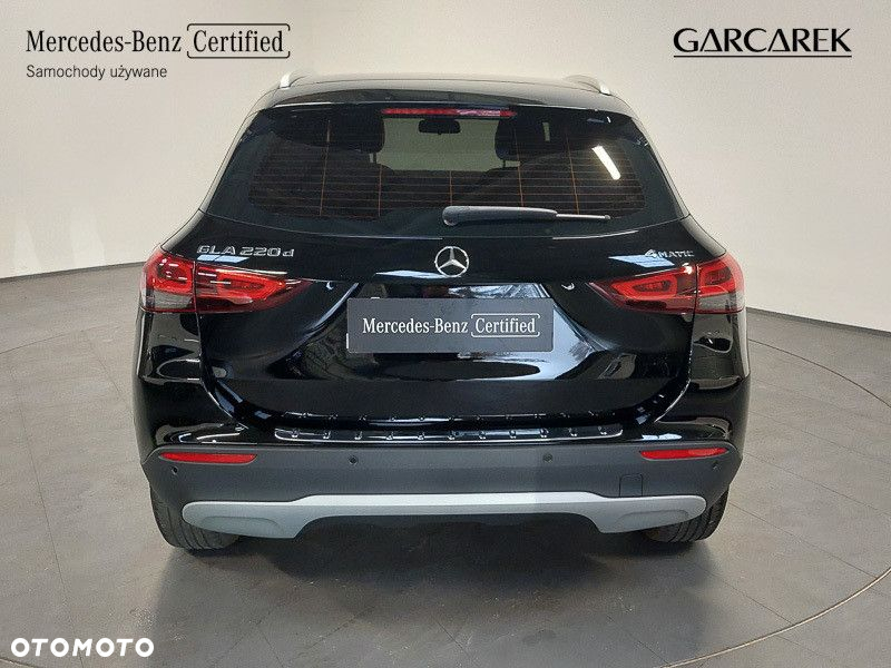 Mercedes-Benz GLA 220 d 4-Matic Style - 7