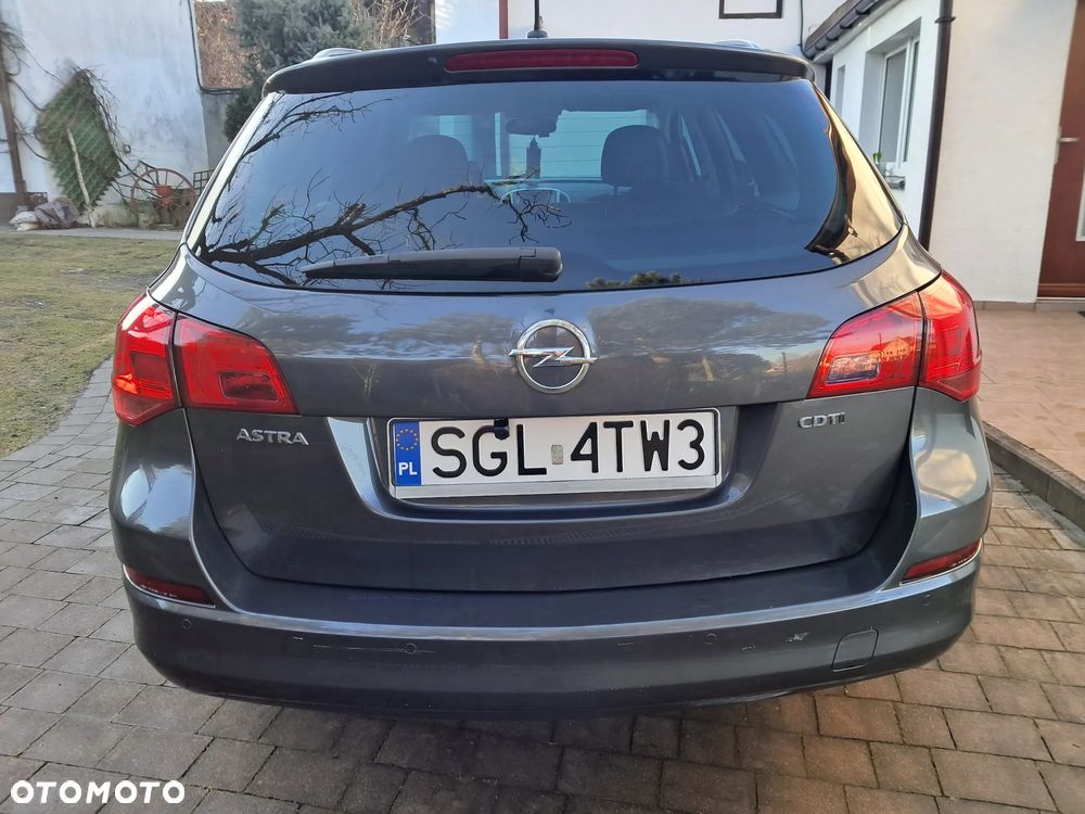 Opel Astra - 4