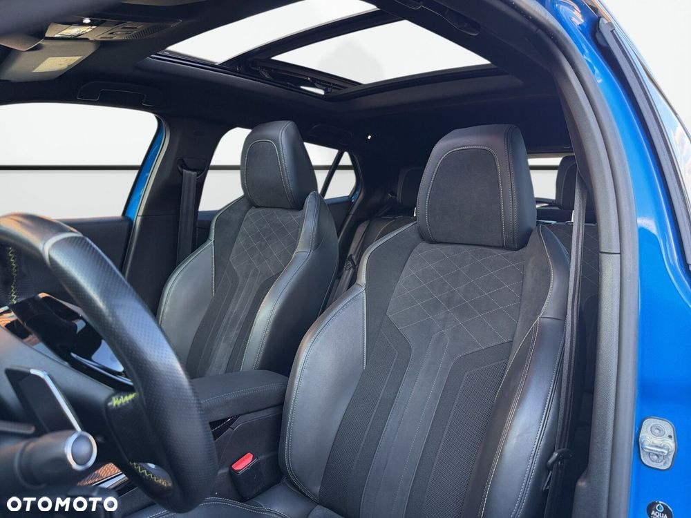Peugeot 2008 - 12