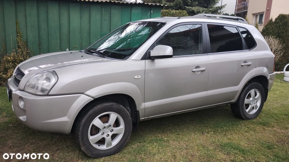 Hyundai Tucson 2.0 2WD GLS - 4