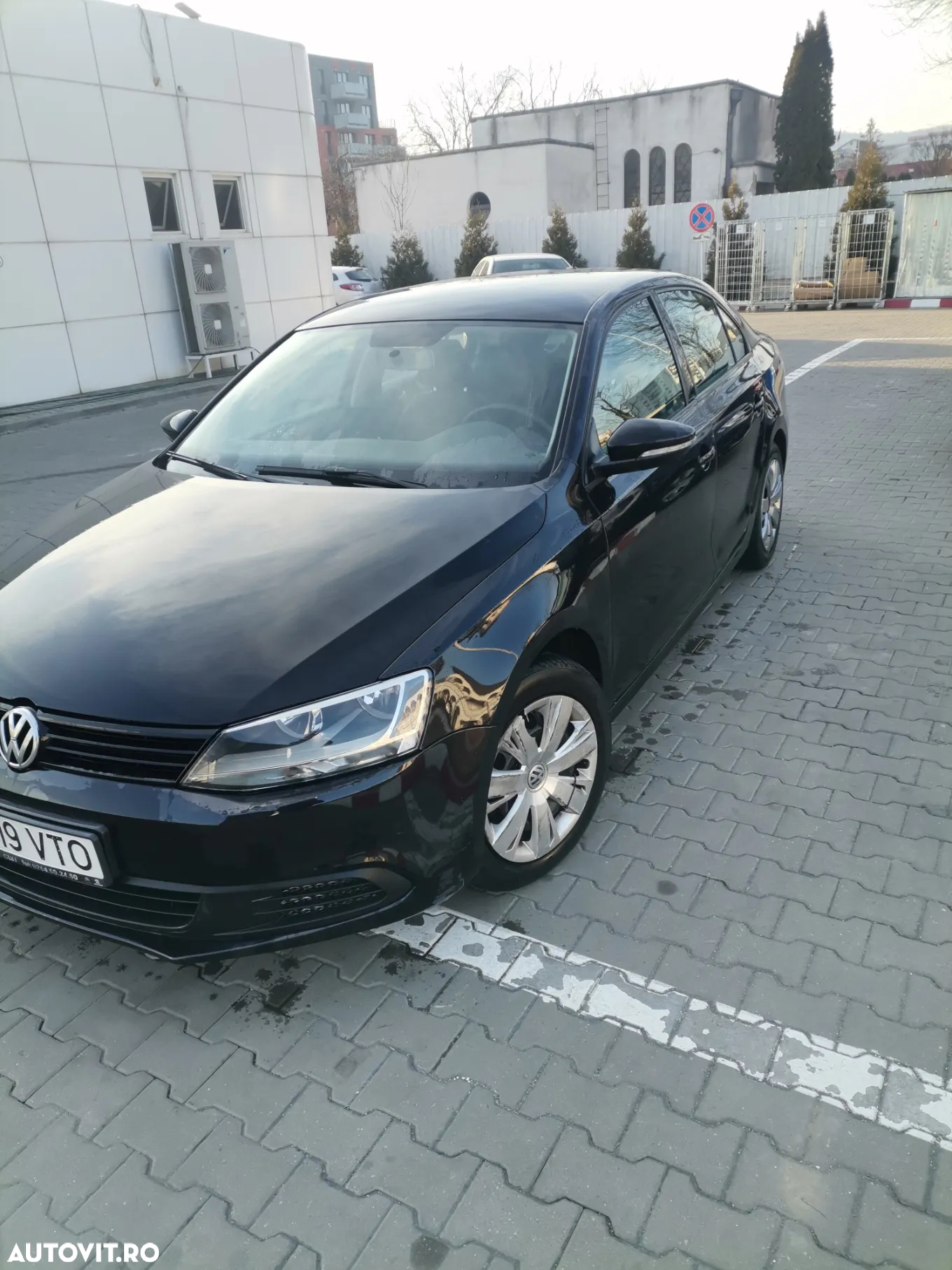 Volkswagen Jetta 1.6 TDI CR DPF BMT Trendline - 2
