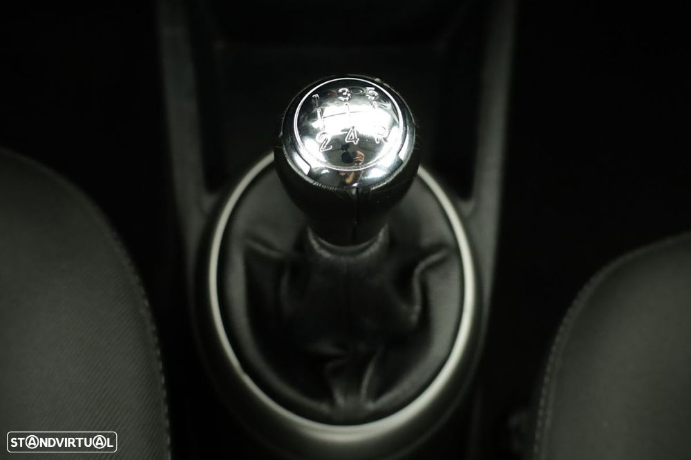 Hyundai i20 1.2 Blue Comfort+Pack Look+JLL16 - 11