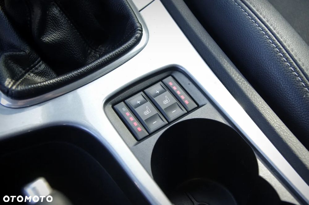 Ford Mondeo 2.0 TDCi Champions Edition - 39