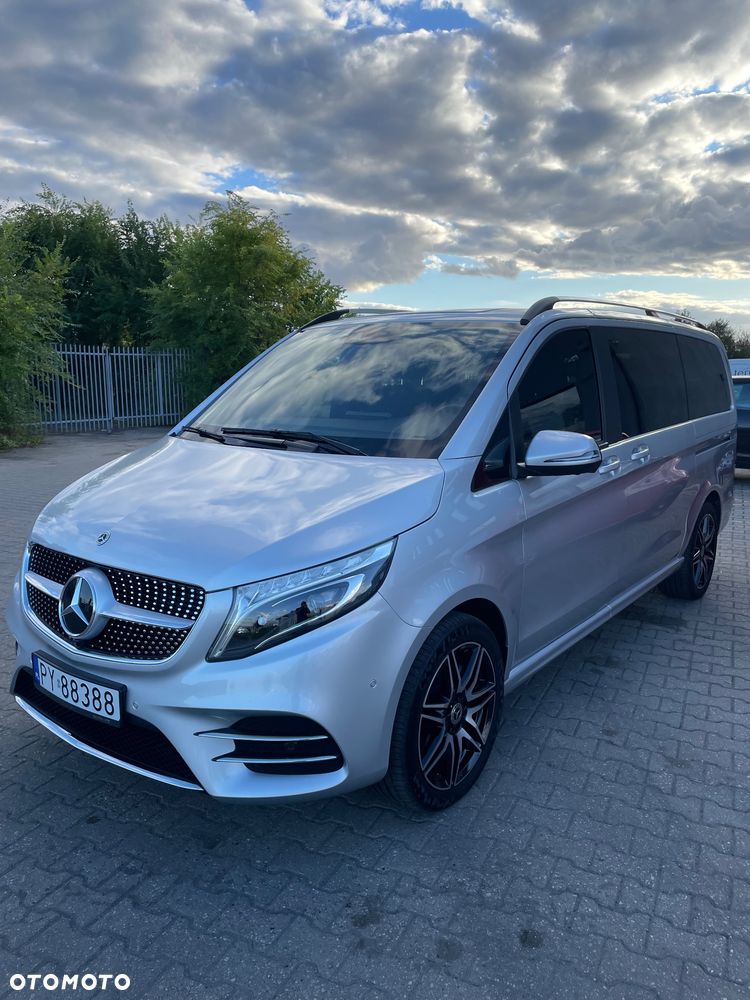 Mercedes-Benz Klasa V 300 d 4-Matic 9G-Tronic - 3