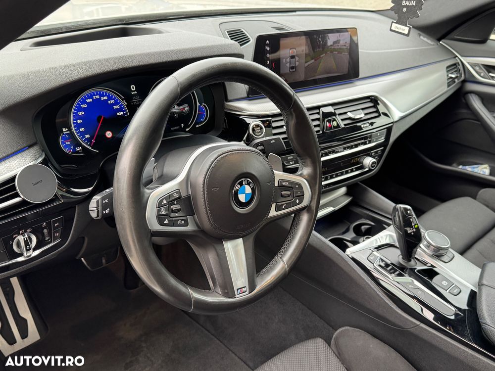BMW Seria 5 520d Aut. M Sport Edition - 12