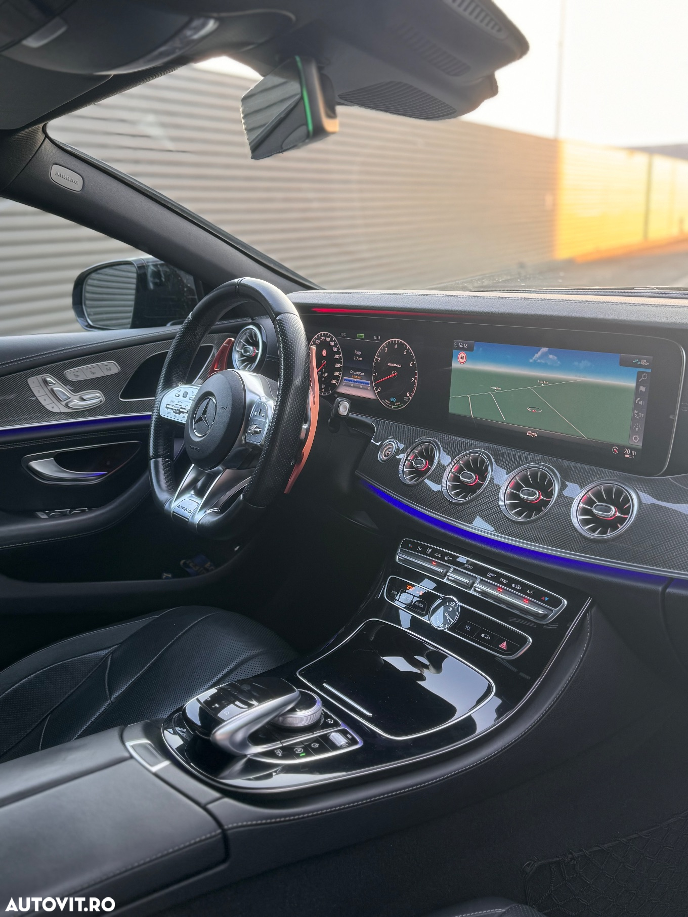 Mercedes-Benz CLS AMG 53 4MATIC Aut - 13