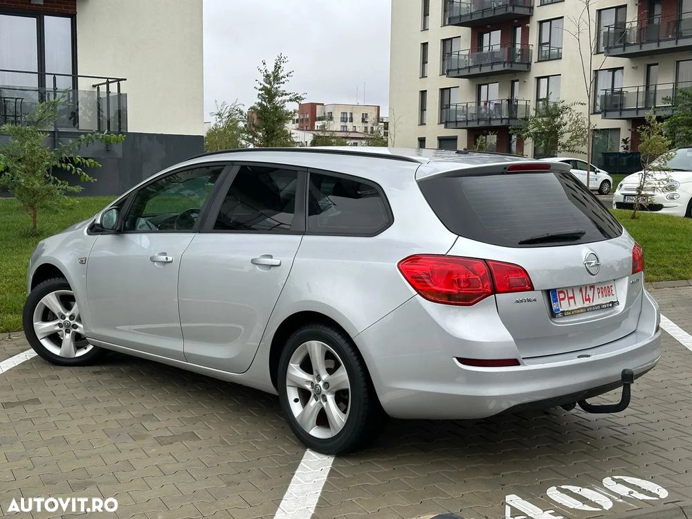 Opel Astra 1.4 Cosmo - 6