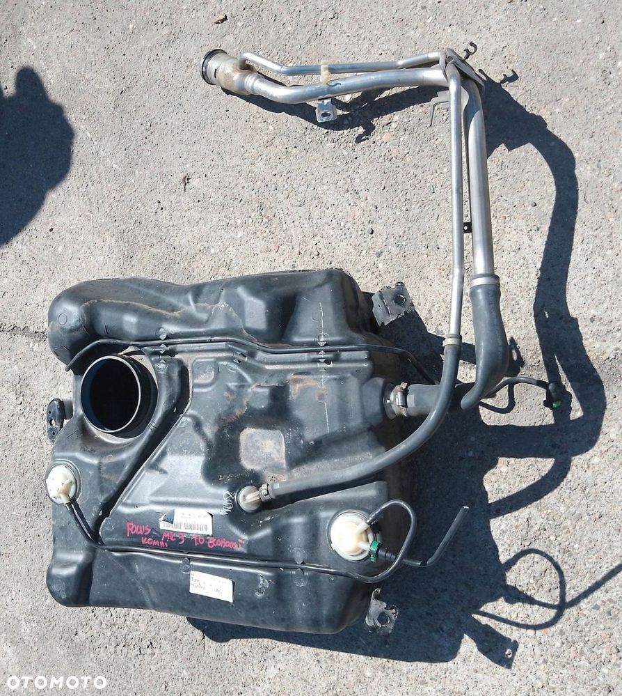 FORD FOCUS MK3 1.0 ECOBOOST ZBIORNIK PALIWA BV619K007K - 2