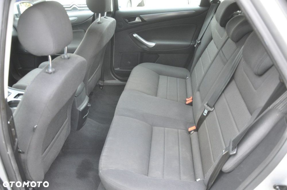 Ford Mondeo 2.0 EcoBoost Titanium - 10