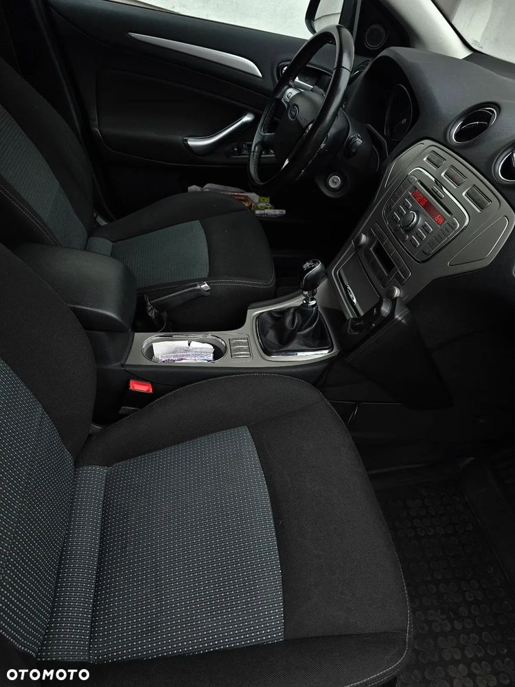 Ford Mondeo 2.0 TDCi Titanium S - 15