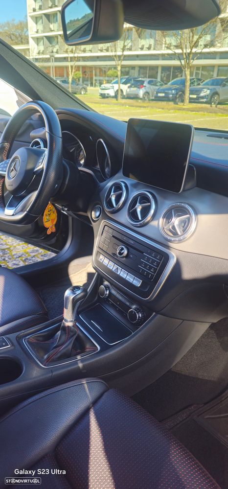Mercedes-Benz CLA 180 - 7