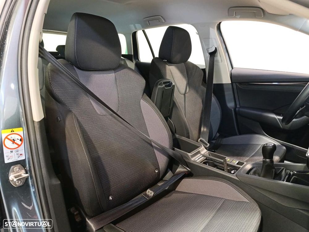 Skoda Octavia Break 2.0 TDI Ambition - 5