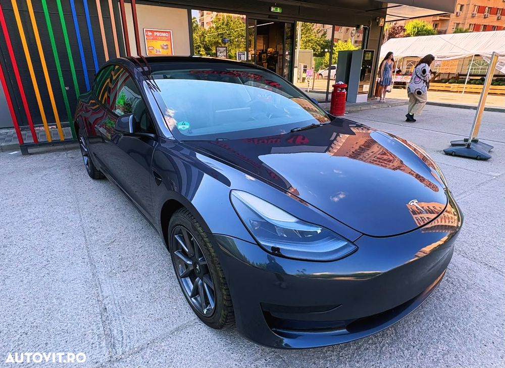 Tesla Model 3 Standard Reichweite Plus Hinterradantrieb - 7