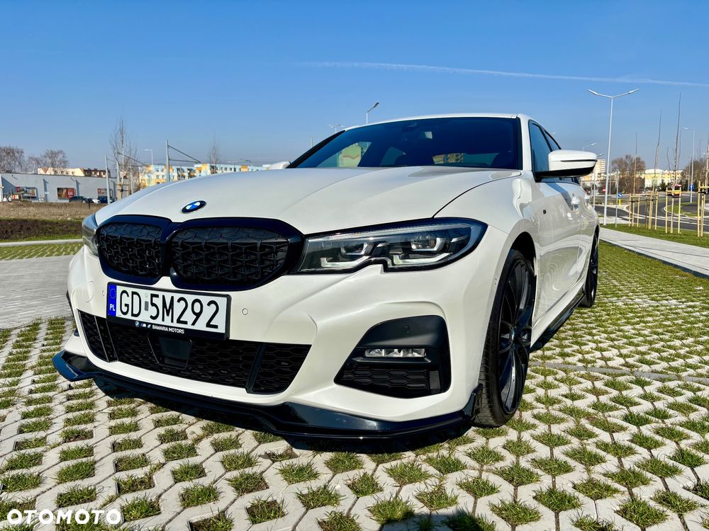 BMW Seria 3 320d xDrive M Sport Shadow sport - 14