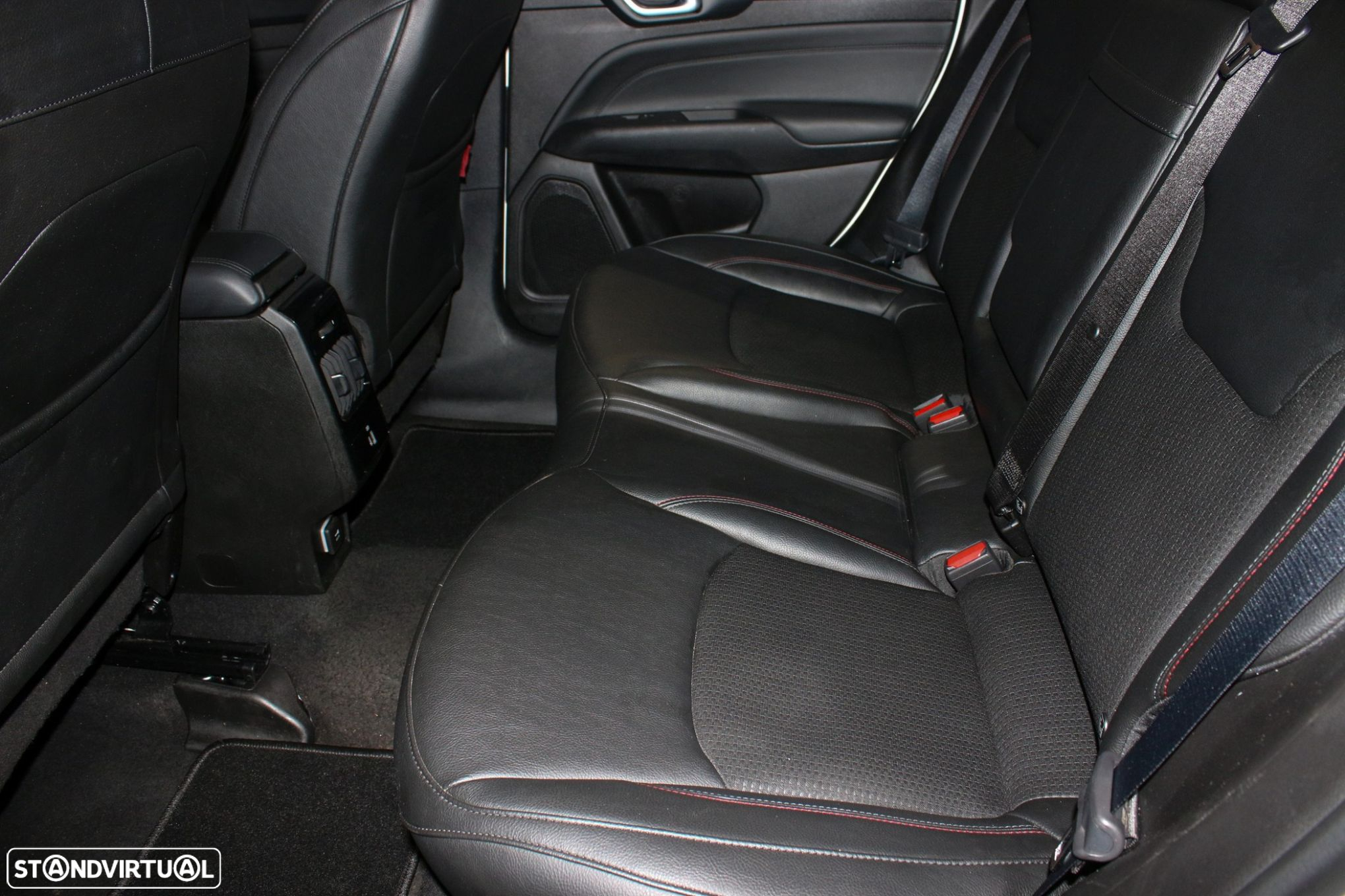 Jeep Compass 1.3 TG 4Xe Trailhawk - 43