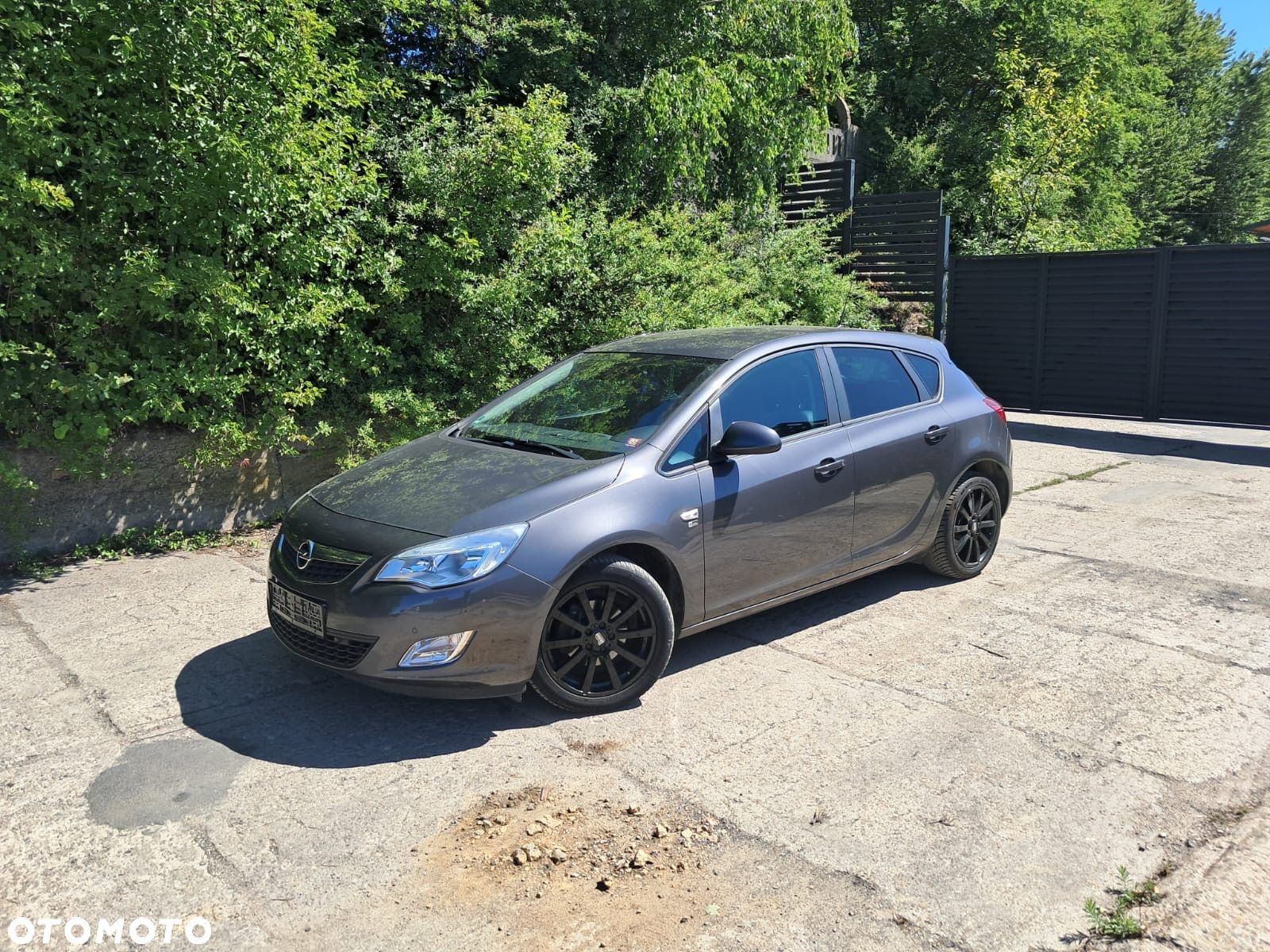 Opel Astra GTC 1.4 Turbo - 1
