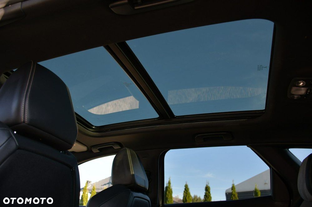 Peugeot 3008 1.6 PureTech HYbrid GT Line S&S EAT8 - 21