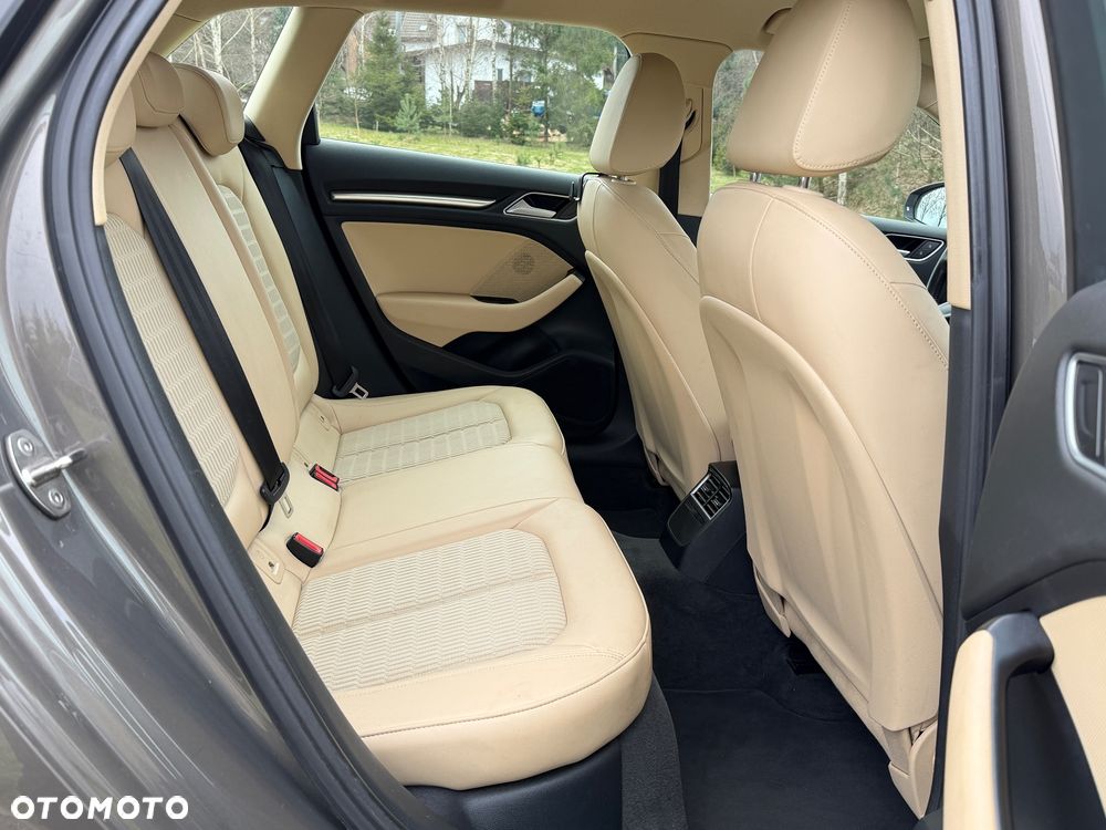 Audi A3 Sportback 1.2 TFSI Ambiente S tronic - 7