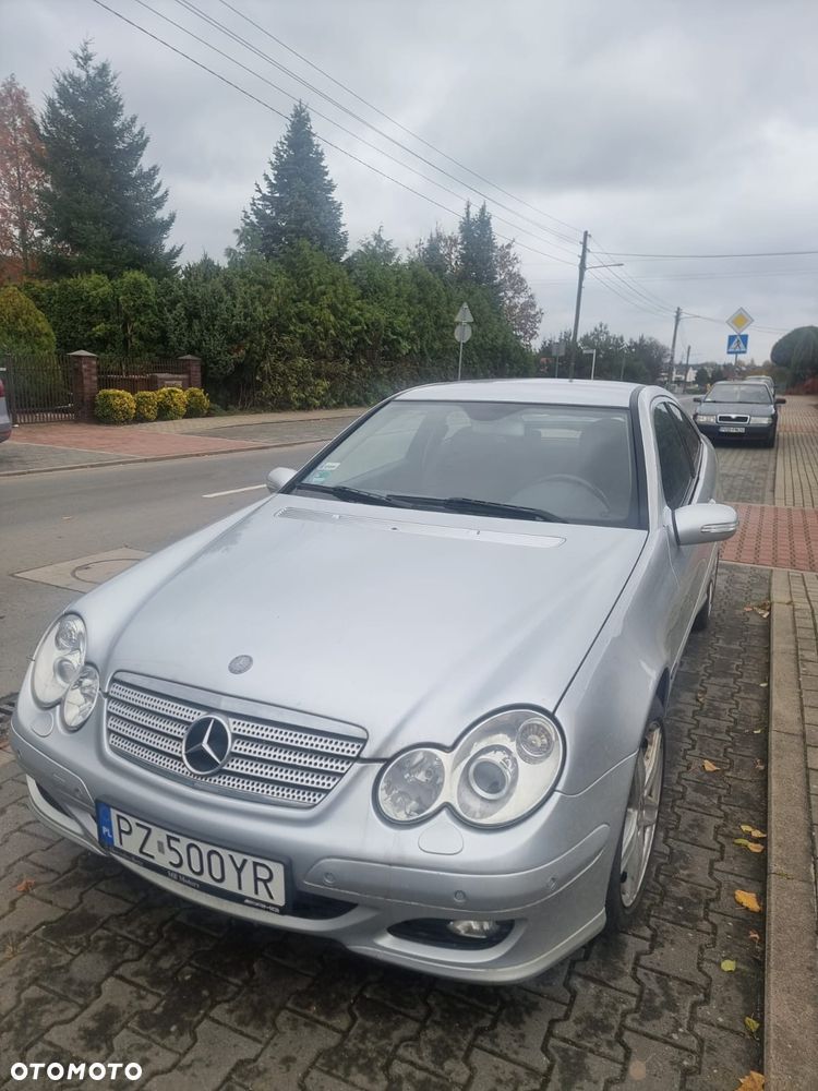 Mercedes-Benz Klasa C 200 CDI Sportcoupe Sport Edition - 5